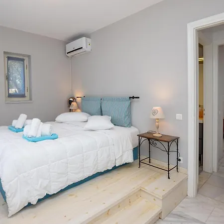 Marble Apartment Tinos